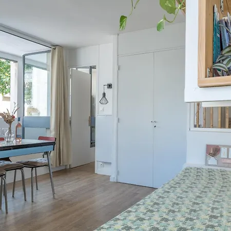 *Las Flores* Joli Studio Avec Balcon Marseille Exterior photo